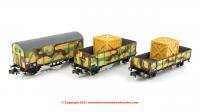 HN6490 Arnold DRB 3-unit pack military train.  Era II